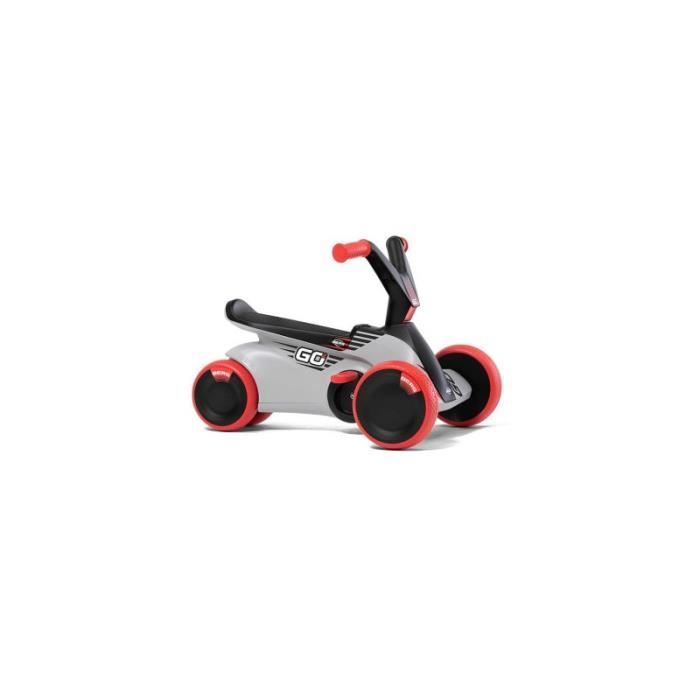 Un primo go-kart comodo, robusto e sicuro, perfetto per iniziare le tue avventure su 4 ruote sin dai 10 mesi! Come primo step il tuo