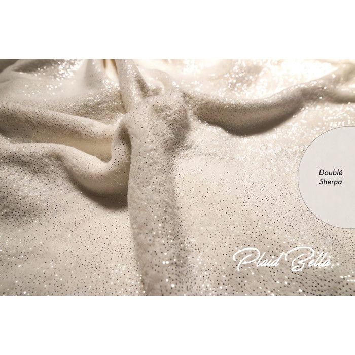 Plaid polaire sherpa 125X150 BELLA TAUPE. Toucher ultra doux pour ce plaid compose d'une face en polaire microfibre a paillette et