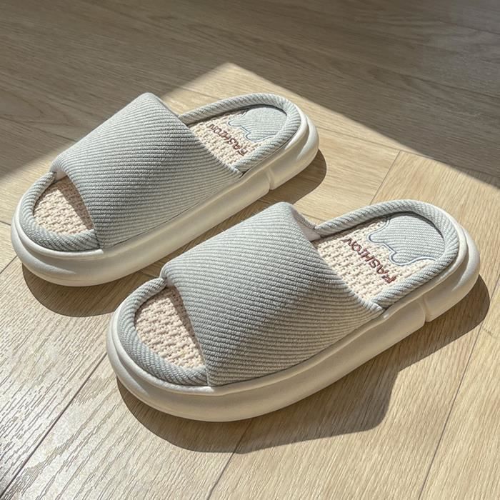 Voiture à Bascule GRAVICITY - Pour Enfant - Convient Pour L'intérieur Et L' Extérieur - Avec Roues LED - Véhicule Sans Pédales - Jouet