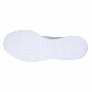basket nike scratch femme