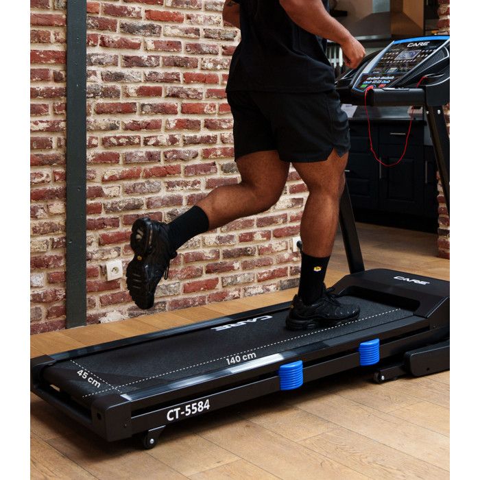 https://www.cdiscount.com/pdt2/4/5/3/5/700x700/car1717140934453/rw/tapis-de-course-connecte-care-ct-5584-3-18km-h.jpg
