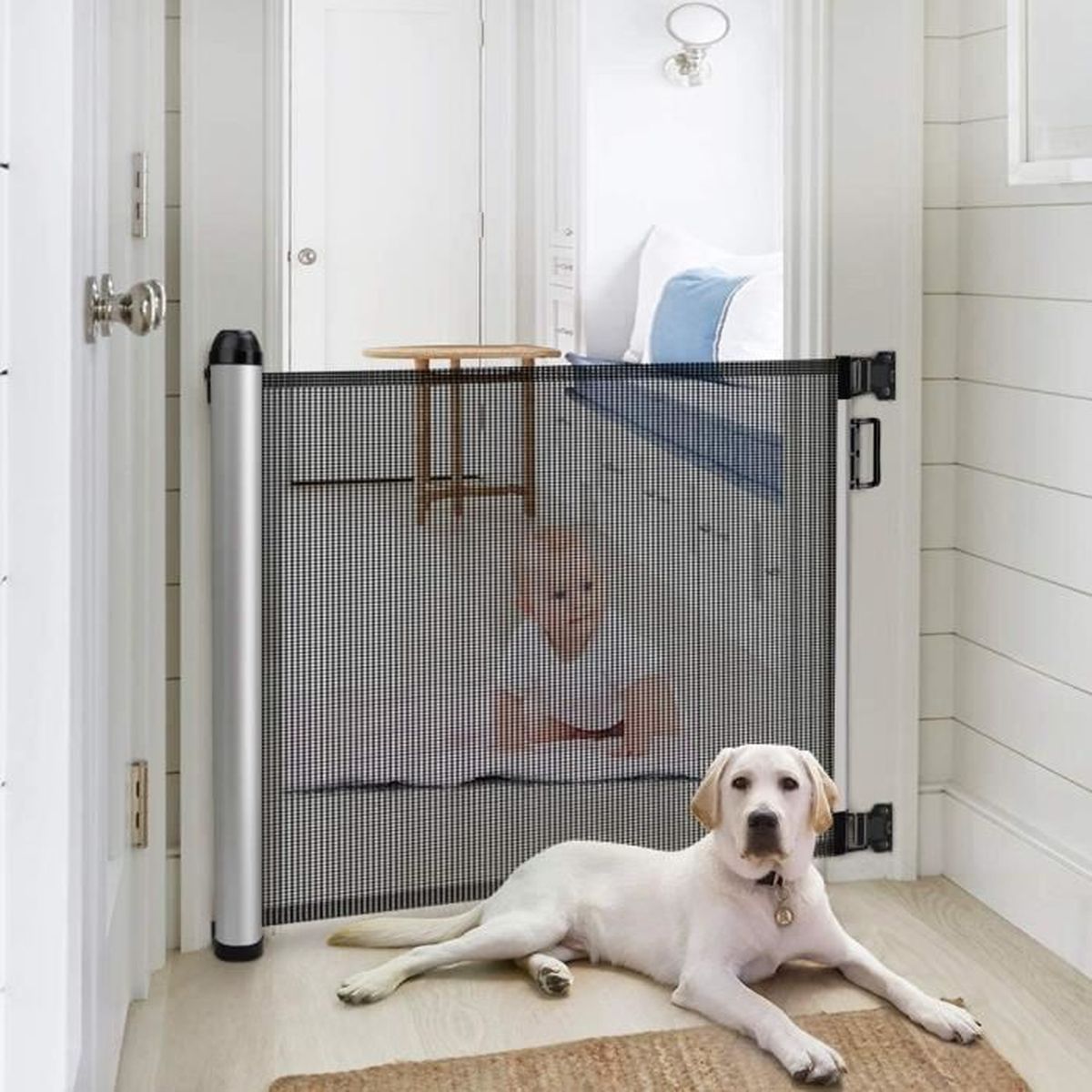 Barriere De Securite Extensible Pour Bebes Et Chiens Barriere De Securite Extensible Et Enroulable D Escaliers Et Portes 0cm 125c Cdiscount Puericulture Eveil Bebe