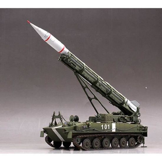 maquette char 2p16 launcher with missile of 2k6 luna frog 5 trumpeter cdiscount jeux jouets