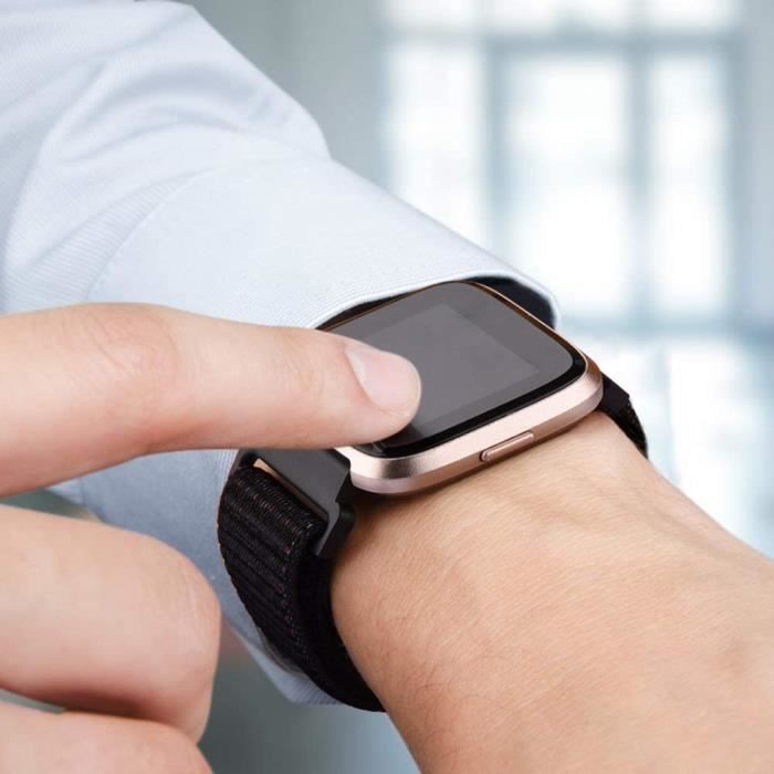 Fitbit light top