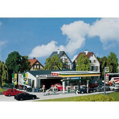 Modélisme - Station-service + bâtiment de service