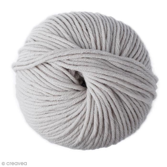 Laine DMC - Woolly 5 Merinos - 50 g Laine DMC Woolly Merinos 5 de DMC :Coloris: Gris clair (31)Matière : 100% laine merinos Poids :