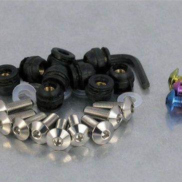 Kit De 4 Vis Bulle Noir Pour écran Moto - Boulons Aluminium Anodisé M5 - Compatible Yamaha, Suzuki, Kawasaki, Honda... - 4