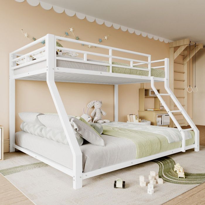 Lit superposé avec lit supérieur 90x200 et inférieur 140x200 Lit enfant avec barrière de sécurité et marchepied Blanc