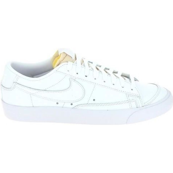Nike Basket mode - NIKE - Blazer Low - Blanc - Homme - Lacets