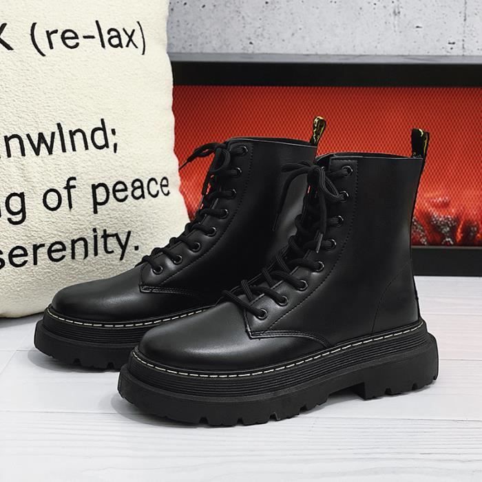 Bande élastque en dam pour hommes sur bottes en cheslsea résstantes