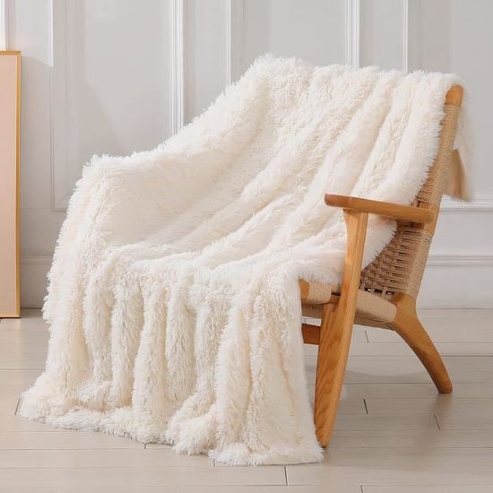 Plaid Polaire AVATAR 130x160cm - Chaud Et Douillet Pour L'Hiver, 1 Place