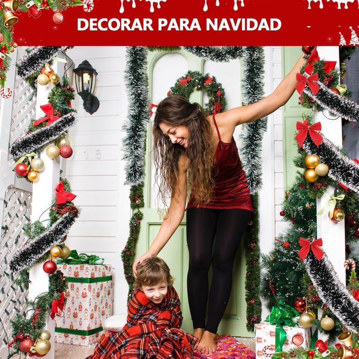 Guirlande De Sapin De Noël Avec Des Cloches Dorées, Des Baies Rouges Et Brillantes 481866 5708