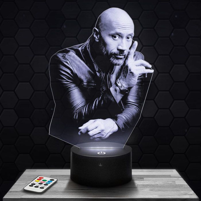 Lampe 3d _ Dwayne Johnson / The Rock - Accessoire Merch Cadeau Dwayne Johnson - Veilleuse Led Tactile avec socle au choix TOP