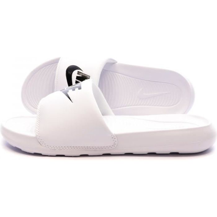 claquette nike blanche femme