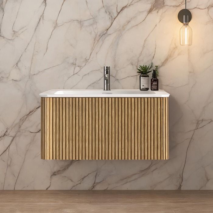 Meuble vasque suspendu 80 cm avec vasque en minéral façade cannelée chêne - design arrondi pour salle de bain moderne
