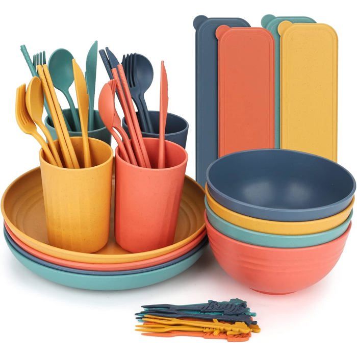 Set de Vaisselle de Camping Indestructible 44 Pièces - Assiettes et Bols Réutilisables pour 4 Personnes - Tasses et Couverts Complet