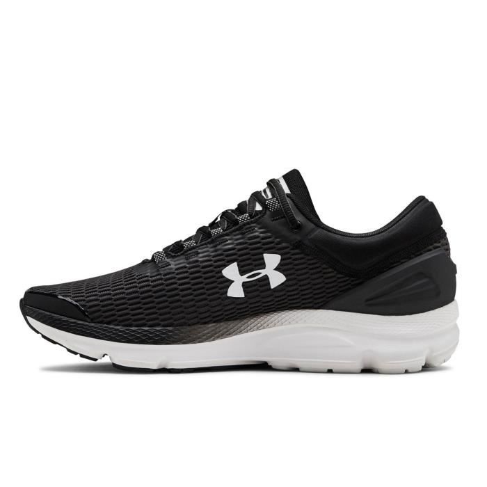 Basket Under Armour CHARGED INTAKE 3 - Cdiscount Sport