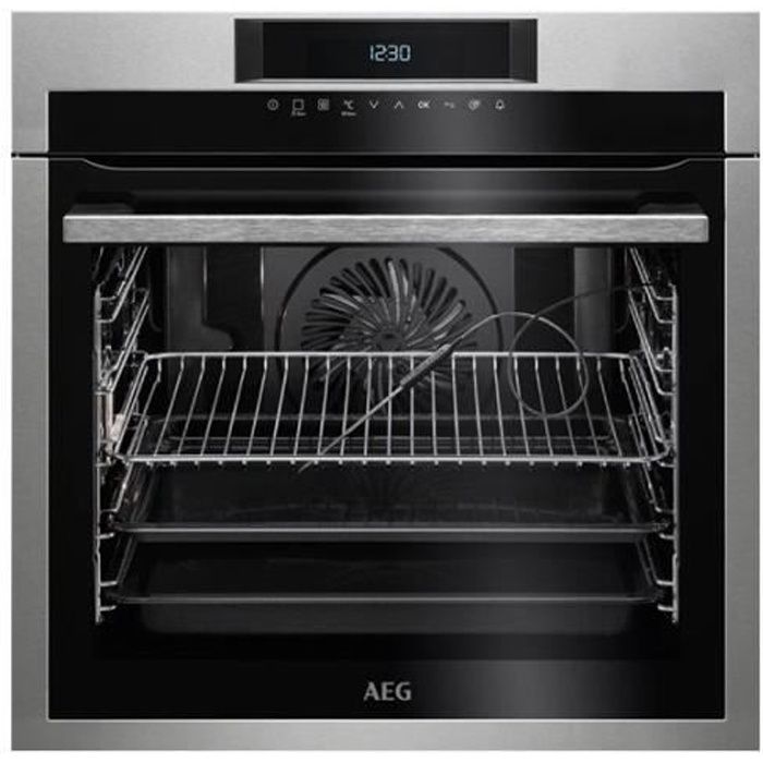 Four encastrable Pyrolyse 8000 Cuisson assistée AEG BPE742320M - vue 4