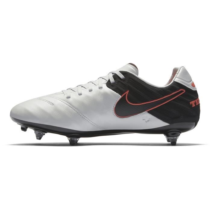 nike tiempo legacy sg