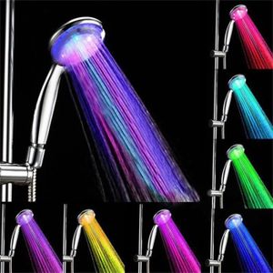 0€01 sur Pommeau de douche maison 7 couleurs LED lumière romantique bain  d'eau - Accessoires salles de bain et WC - Achat & prix