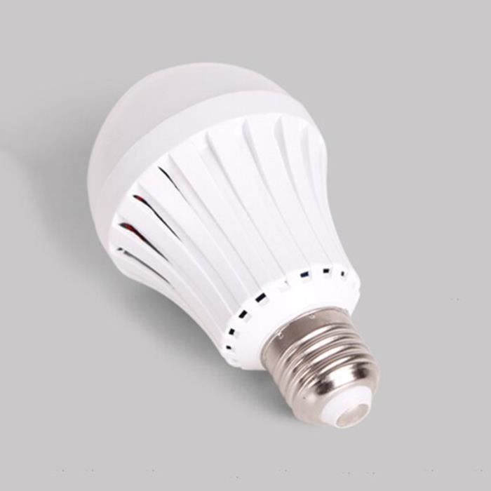 Lampe rechargeable automatique de la batterie rechargeable 9W d'ampoule de  secours d'ampoule de secours de LED - Cdiscount Maison