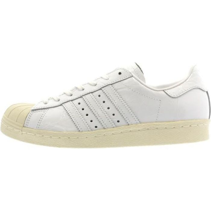 Baskets Adidas Superstar en cuir blanc et à lacets plats