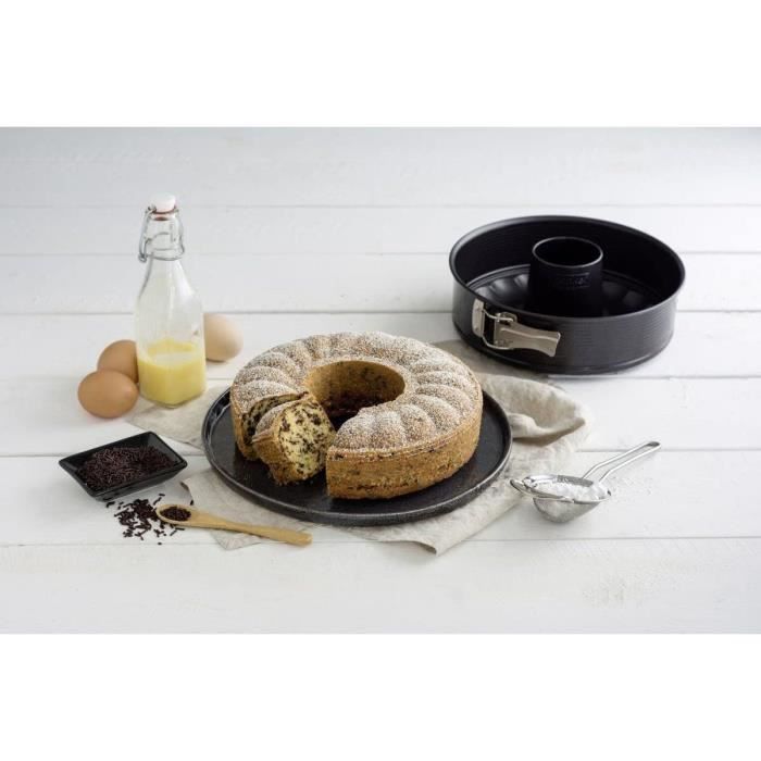 Moule à Manqué Et Savarin 2 En 1 - Diamètre 24 Cm, Hauteur 7 Cm, Avec Charnière, Anti-adhésif