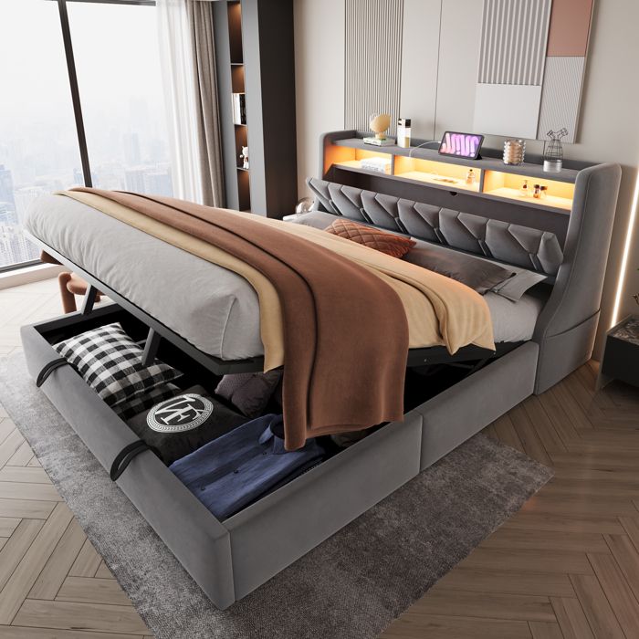 Lit Coffre Hydraulique 180 x 200 cm Tête Rembourrée LED Ports USB Type-C Étagères Rangement et Pieds Élargis - Velours Gris Foncé