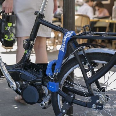 Chaine velo anti vol en acier lamine Bleu Cadenas de securite longueur 90 cm