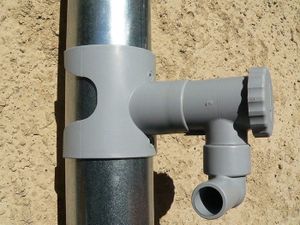 COLLECTEUR EAU - CUVE  Récupérateur d'eau de pluie CAPT'EAU pour conduits circulaire (GRIS).[Q977]