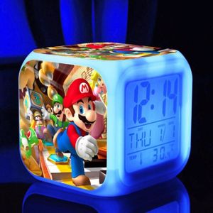 Lexibook - Nintendo Super Mario - Réveil Veilleuse, Personnage Lumineux,  Choix de 6 alarmes, 6 Effets sonores, Bleu/Rouge - RL800NI &  Basics  Piles alcalines 1,5 V - Lot de 8 : : Jeux et Jouets
