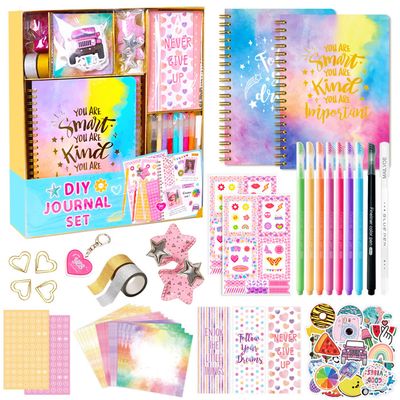 HappyKidsClub – Coffret Scrapbooking Et Carnet Secret Pour Fille 4 à 11 Ans – Papeterie DIY, Autocollants, Carnets, Stickers – Activité Manuelle Créative
