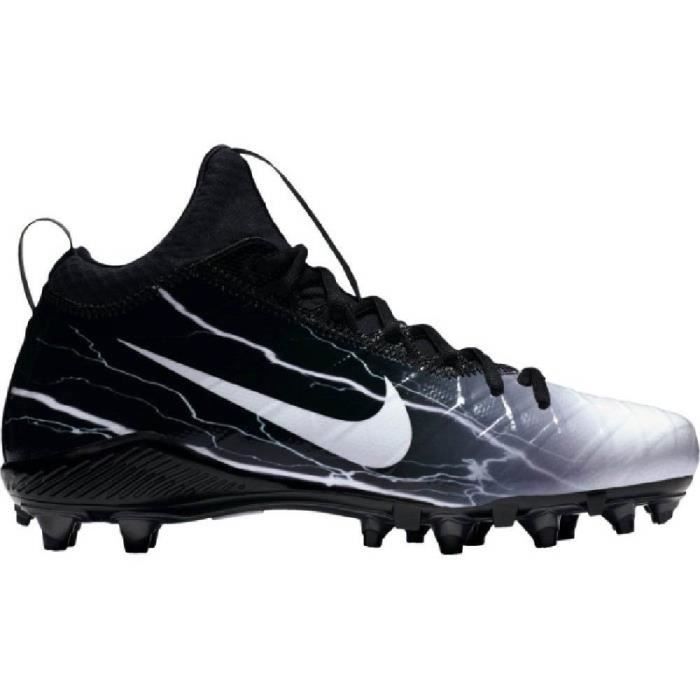football crampons
