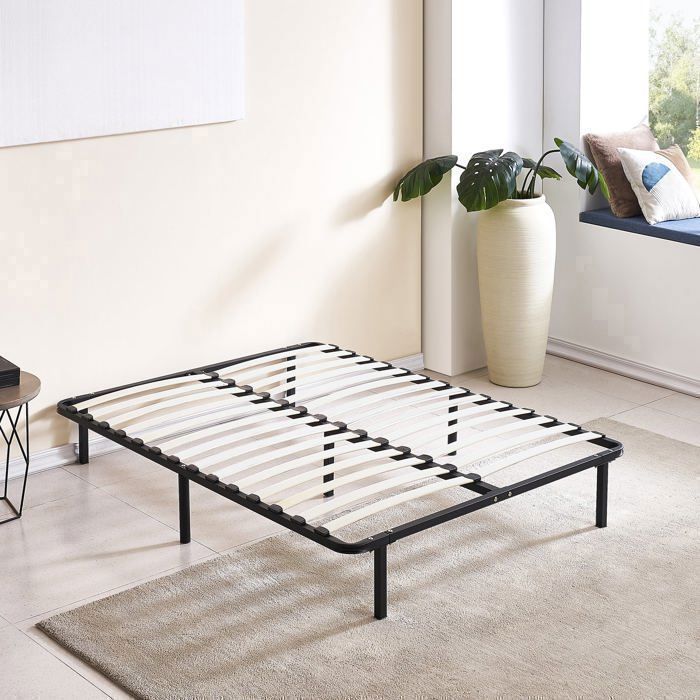 Sommier Ecoflex 140x190 cm Cadre de lit métallique Lattes flexibles Zone de soutien au niveau des lombaires 7 Pieds Inclus