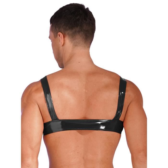 Homme avec on sale soutien gorge