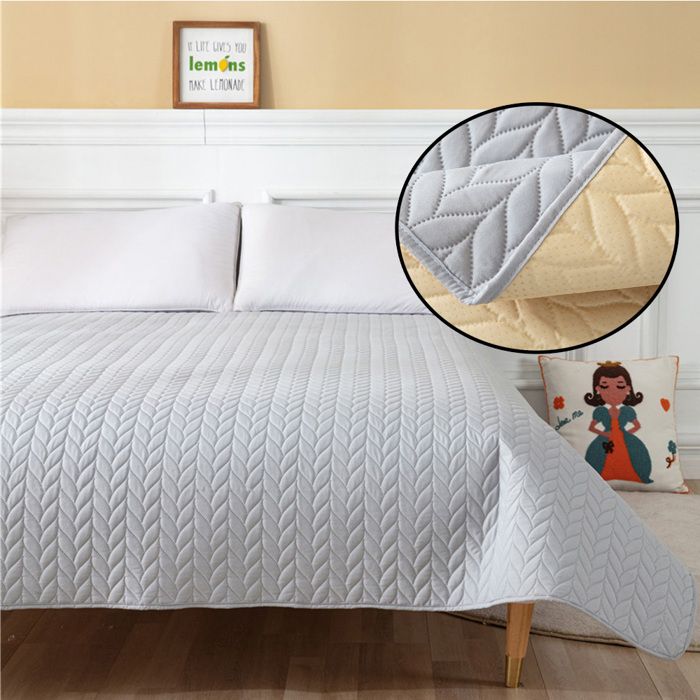 Meilleurs prix pour Couverture Imperméable pour Chien Couvercle Chiot Chat pour Canapé-Lit PROTECTION MATELAS Housse de Protection130*210cm