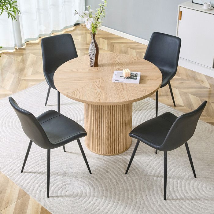 Table Ronde Action Ensemble de table ronde - Table ronde 100 cm - 4 chaises en cuir ...