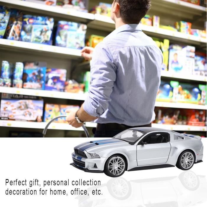 Voiture figurine Clearance