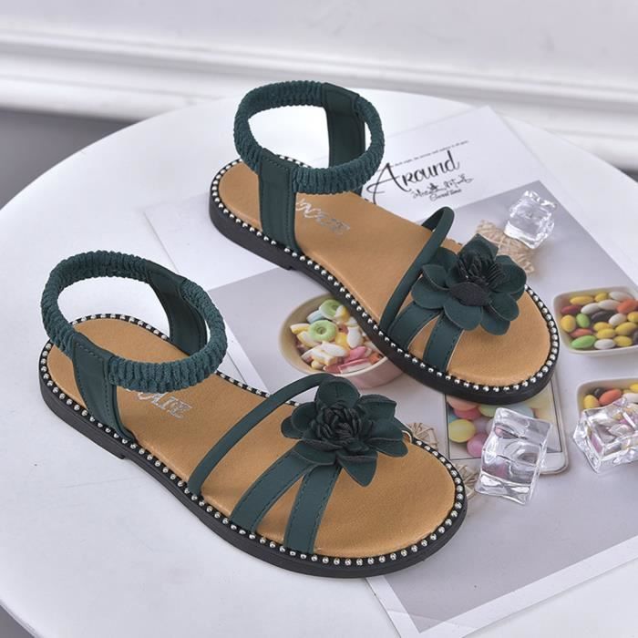 nu pied enfant