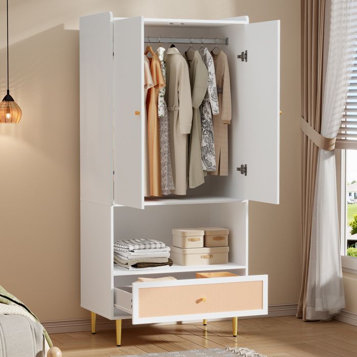 Armoire de dressing rangement chambre adulte blanche et bois naturel avec 2 portes penderie en rotin L80 x P48 x H175 cm