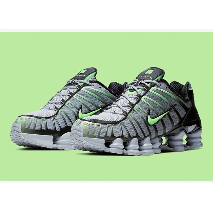 Nike shox 2025 femme verte