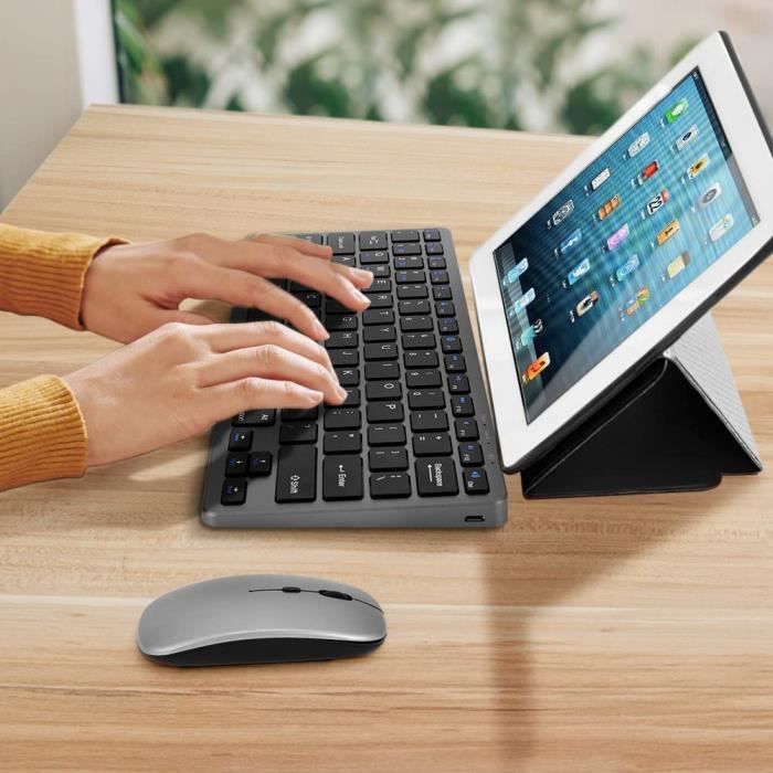 Slim portable Mini clavier sans fil Bluetooth et souris pour ordinateur  portable smartphone tablette iPad Ios téléphone Android Russe Espagnol -  Chine Clavier et souris sans fil et clavier et souris de