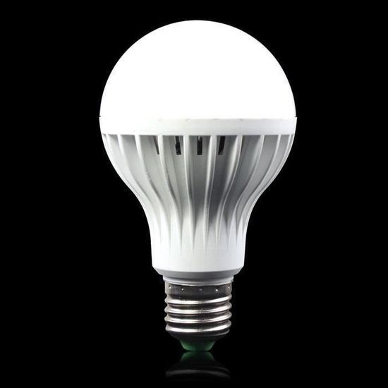 220 V E27 9W Bright LED Globe ampoule lampe à économie d\\'énergie Cool White Lumière LED 20 My54108","isCdav":false,"price":15.39