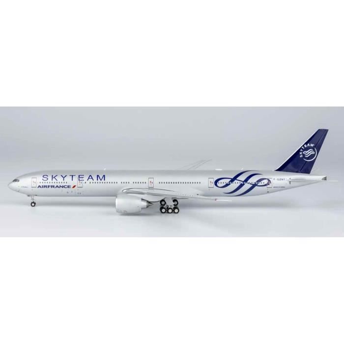 Maquette Avion AIR FRANCE BOEING 777-300ER SkyTeam F-GZNT 1