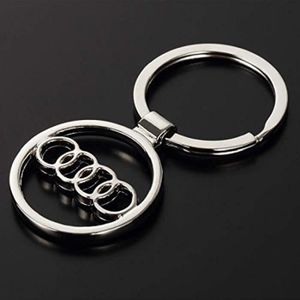 Porte clé siglé Audi RS4 en alu. Excellente qualité et en stock