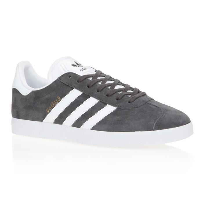 gazelle homme grise