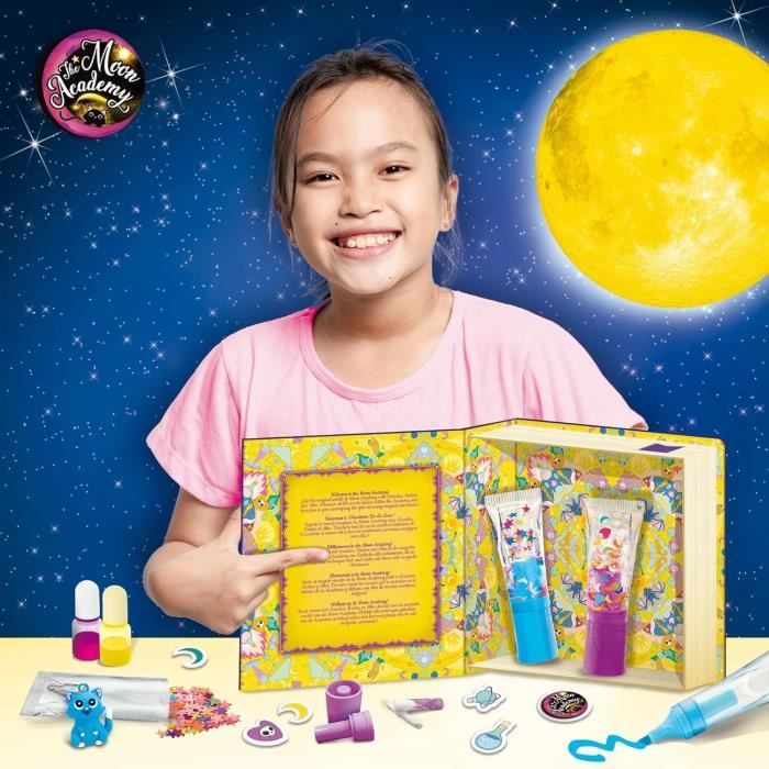 EZCRA Kit de Couture Enfant 4-8 Ans - 8 Projets Licorne en Feutrine | 8 Projets Animaux en Feutrine avec Autocollants et Outils. Activité sans salissure pour filles et garçons