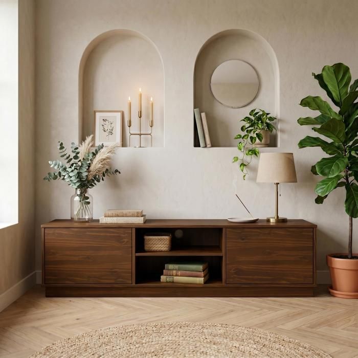 Meuble TV MAITE L 170 cm en Bois Massif Coloris Noyer avec 2 Portes et 2 Niches pour Télé jusqu’à 75 Portes Push-to-Open Meuble TV MAITE L 170 cm en Bois Massif Coloris Noyer avec 2 Portes et 2 Niches pour Télé jusqu’à 75 Portes Push-to-Open