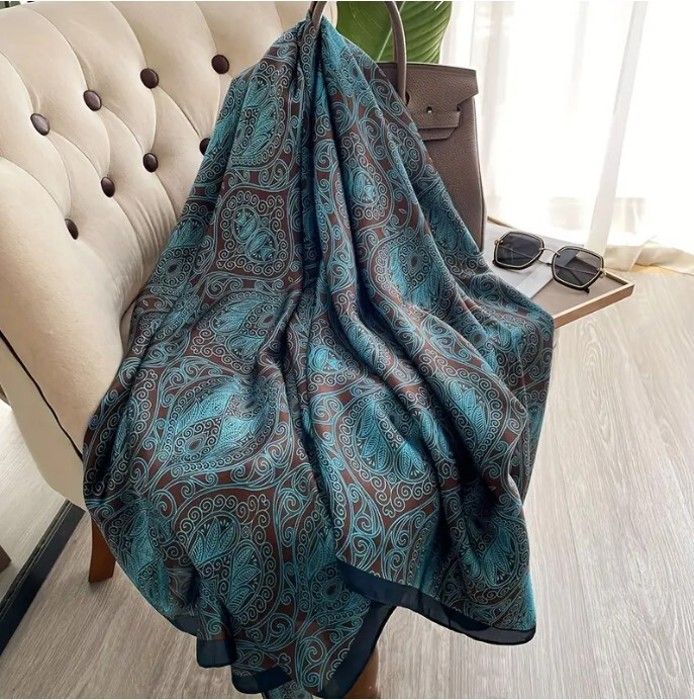 Foulard 65x180 en soie turquoise
