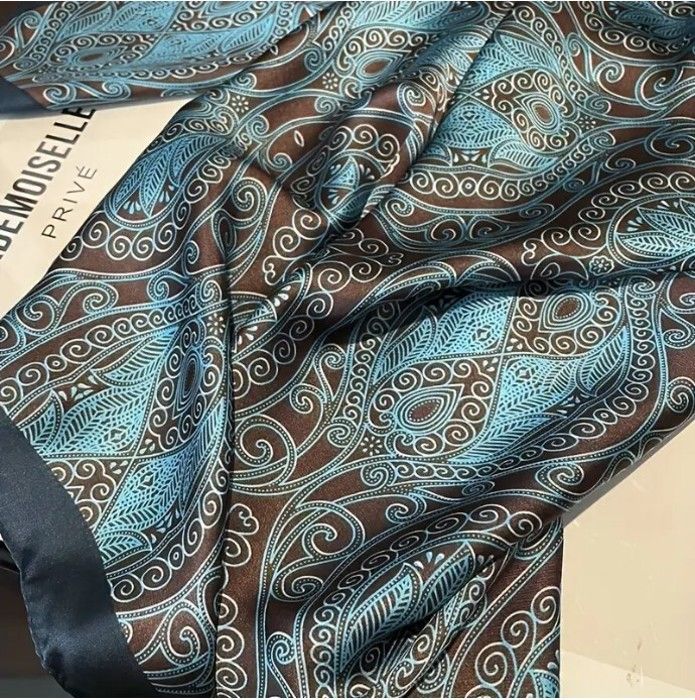 Foulard Ou écharpe En Soie 100%, 180x90cm, Motif Floral Marron - Neuf Avec étiquettes MS